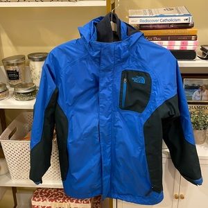 Big Boys Northface Triclimate 3 in 1 jacket.  Medium 10/12